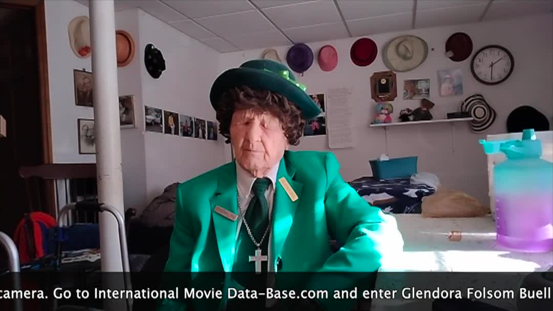 A Chat With Glendora